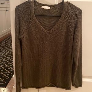 Knit olive green H&M sweater !